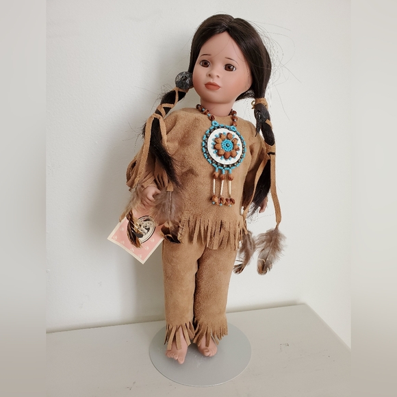 1991 Vintage Lawtons Hiawatha Native American Porcelain Doll 388/500 COA - Picture 7 of 12